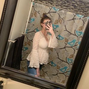 Beautiful American Eagle lace long sleeve